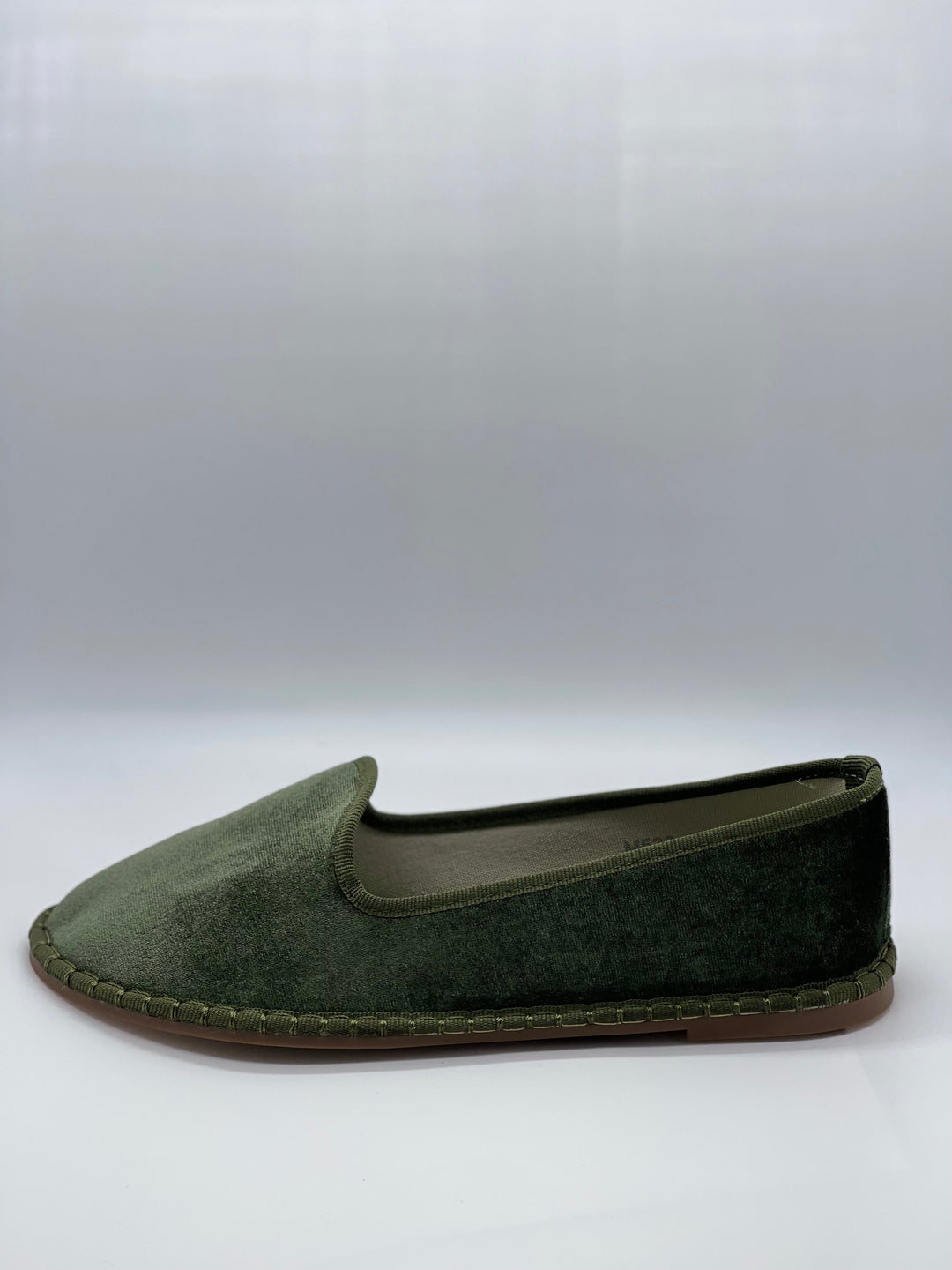 Velluto Chic – Pantofole Friulane in Velluto