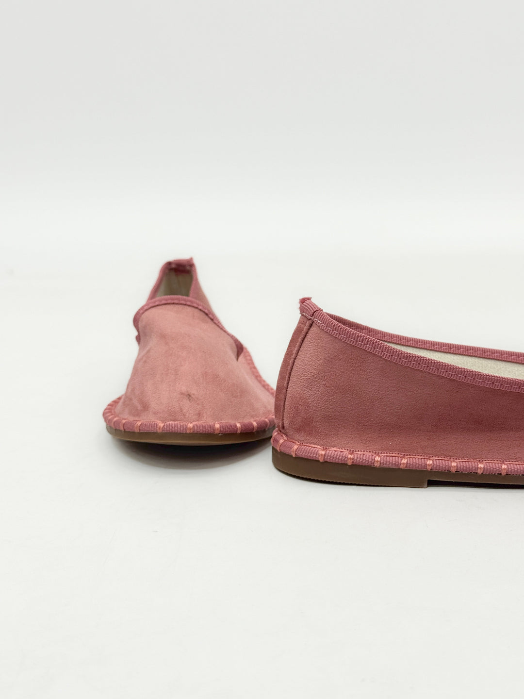 Velluto Chic – Pantofole Friulane in Velluto