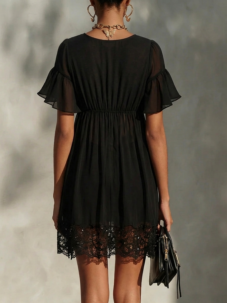 Cecilia - Abito Mini Nero in Chiffon con Pizzo, Zip Dorata e Scollo a V
